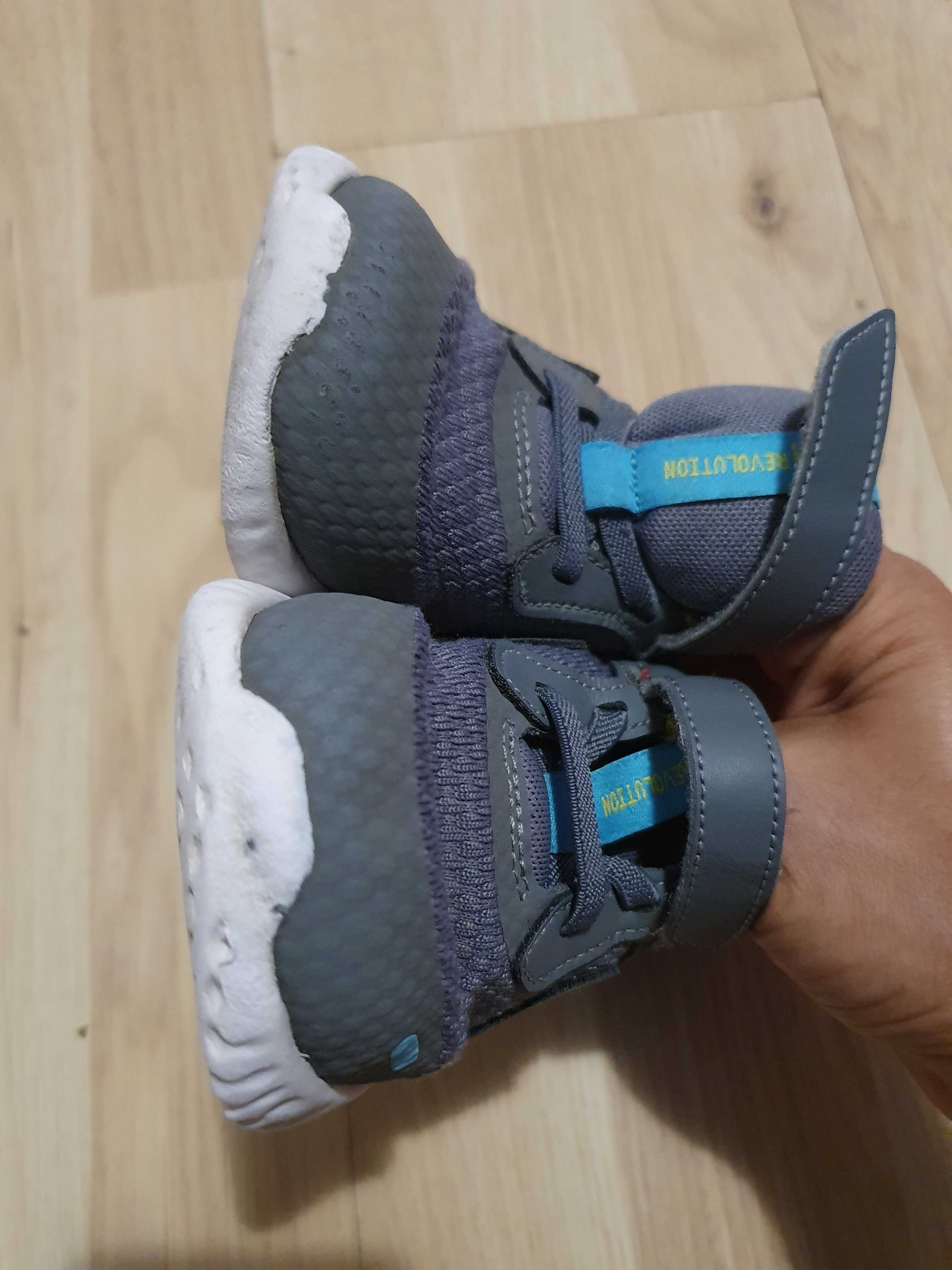 Adidasi copii Nike