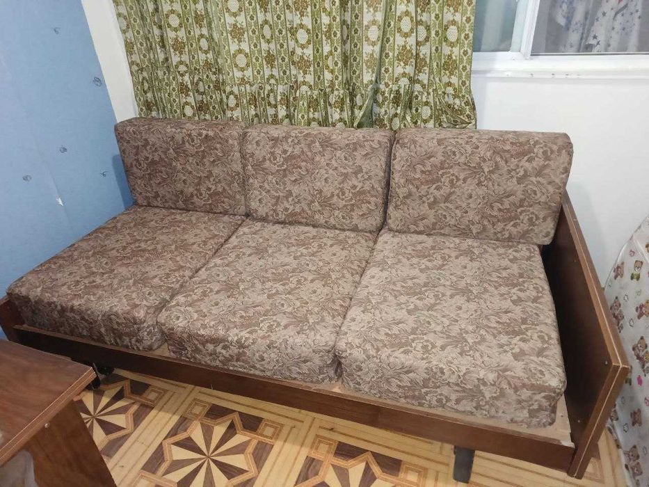 Диван раскладной (выдвижной)