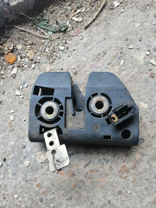 Брава за пета врата за Volkswagen Passat 3 и за Golf 3 комби