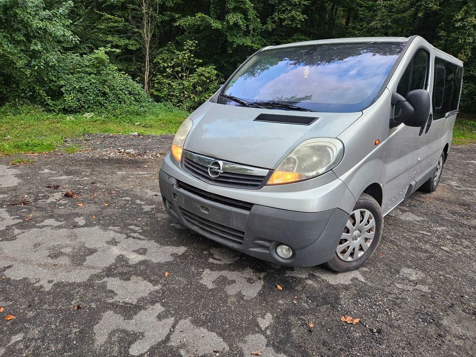 Opel Vivaro 8+1  2014 Euro 5
