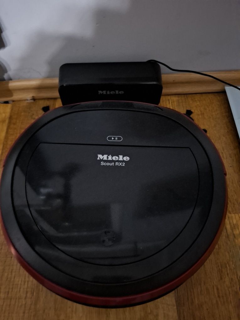 Прахосмукачка робот - Miele RX2