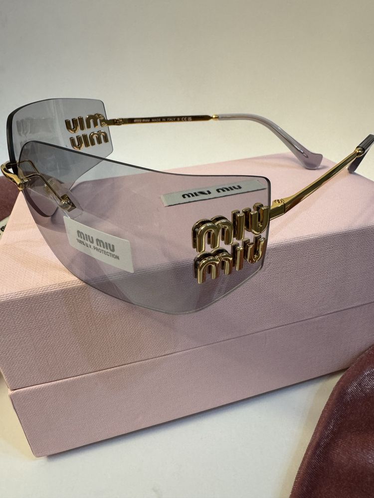 Очки солнцезащитные Miu Miu 2024 тренд