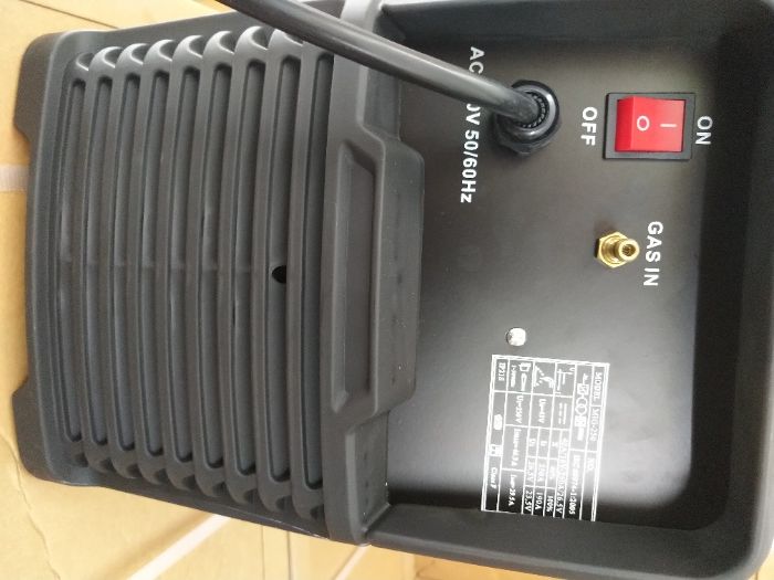 Телоподаващо + Електрожен 250А - МАХ PROFESSIONAL- Телоподаващ Апарат