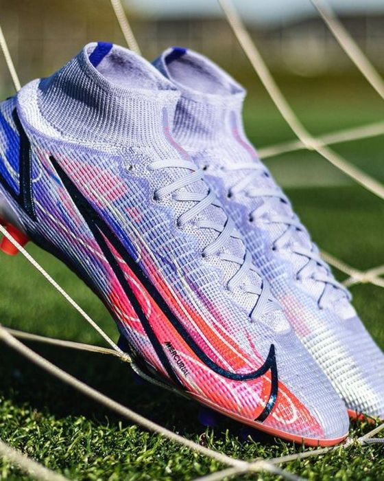 Ghete fotbal Nike Mercurial