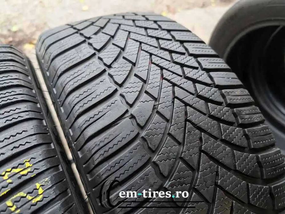 SET 2 Anvelope Iarna 215/55 R17 BRIDGESTONE Blizzak LM005 98H
