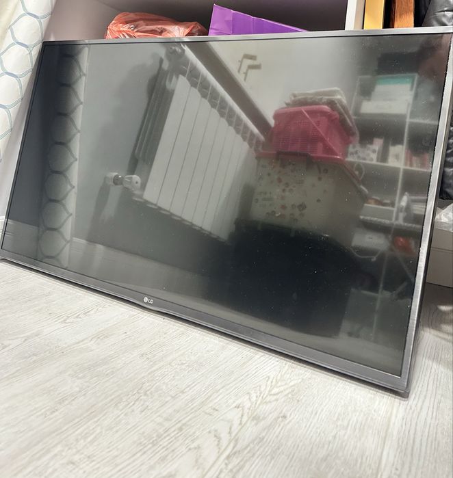 Телевизор марки LG