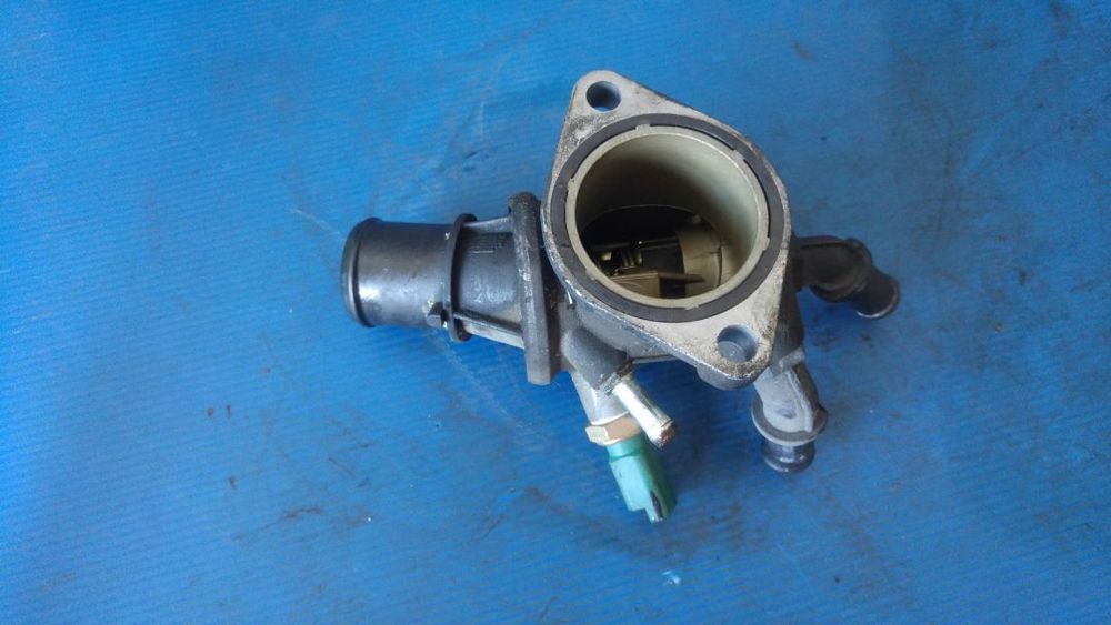 termostat lichid racire 1.9 jtdm alfa romeo 159 fiat croma 55202510