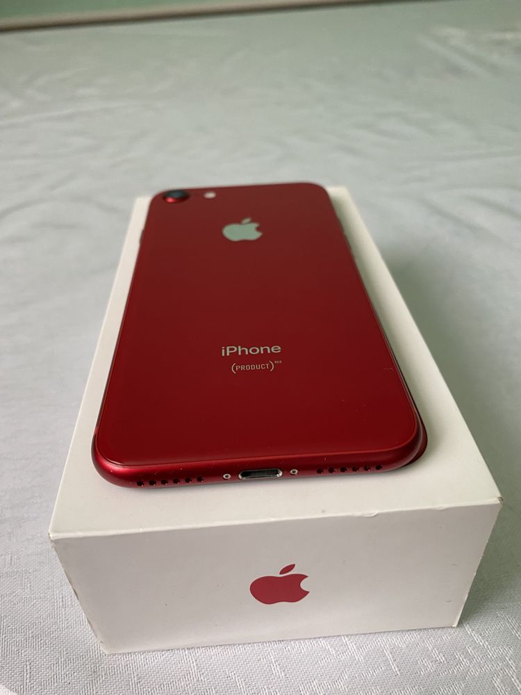 Iphone 8 в отличным состояние