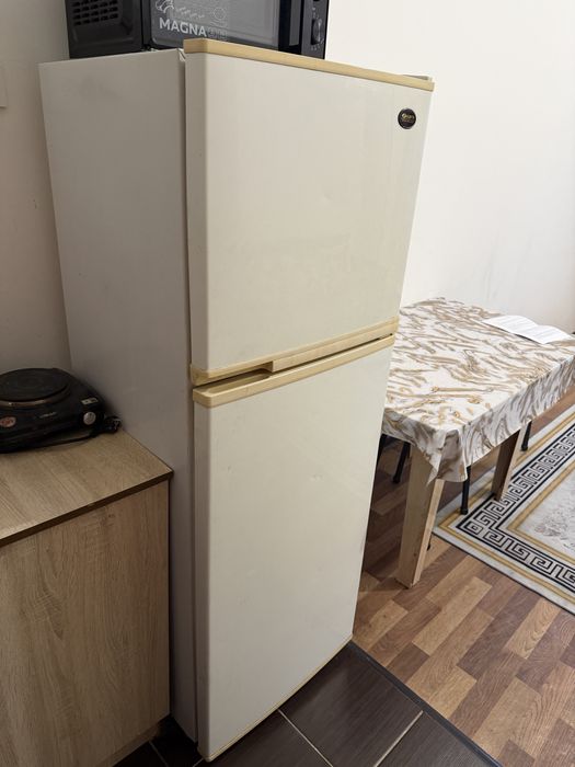 Отдам холодильник