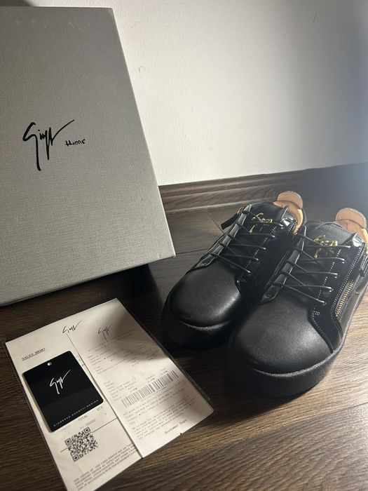 ПРОМО!! 39 номер  Giuseppe Zanotti обувки чисто нови