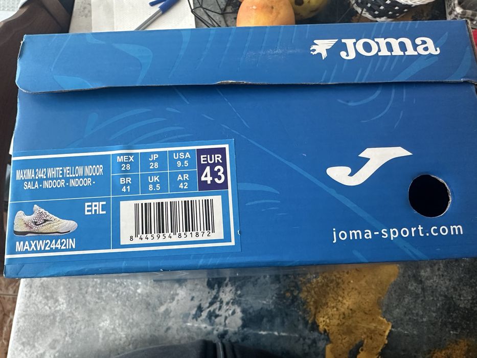 Adidasi fotbal barbati