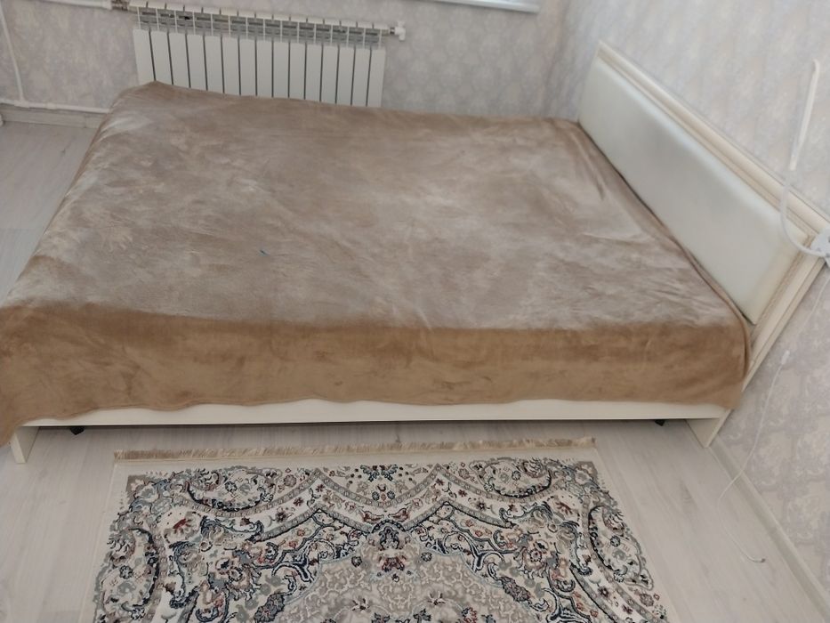 Продам 2хспальную кровать