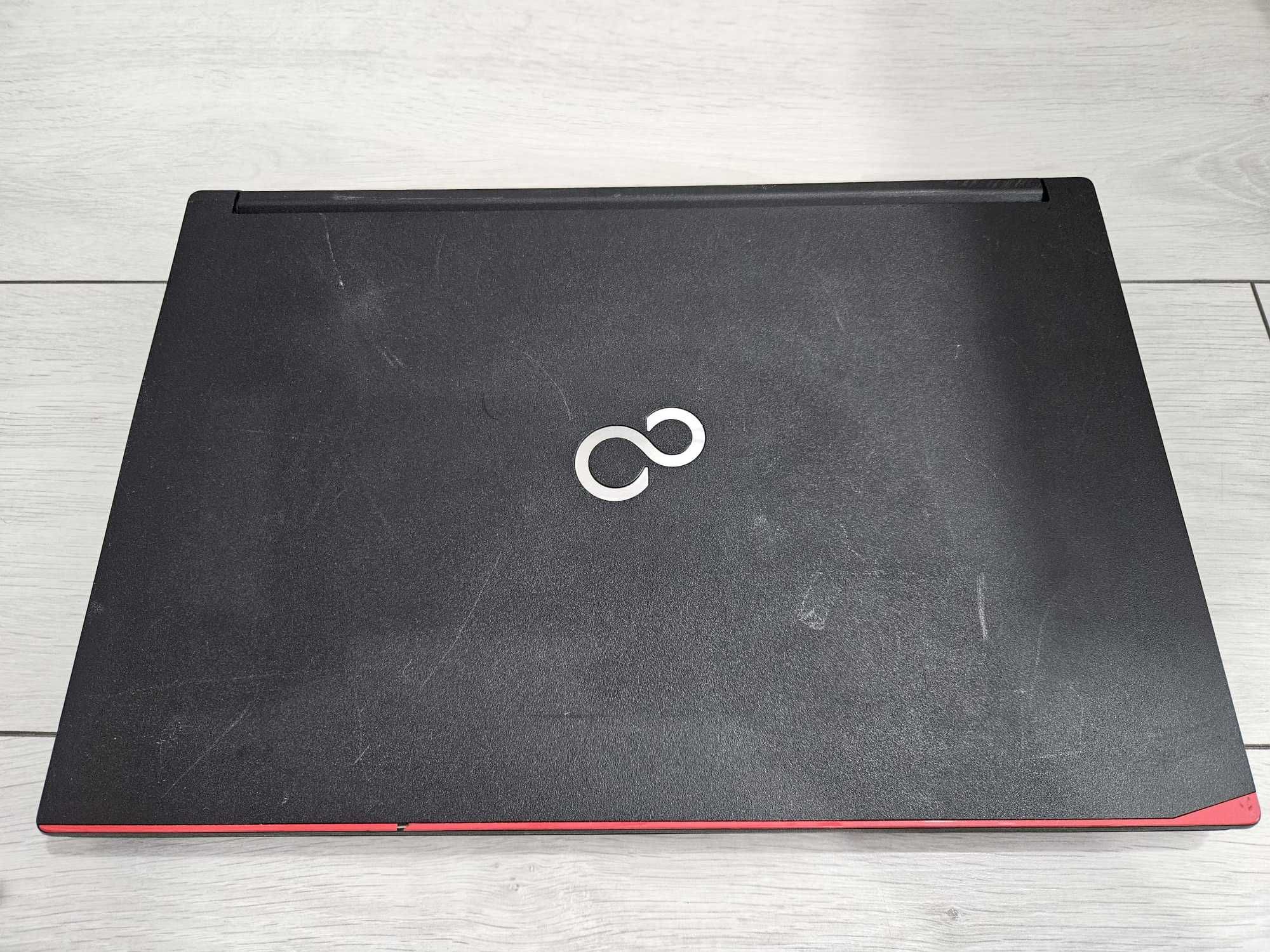 Fujitsu Lifebook E556