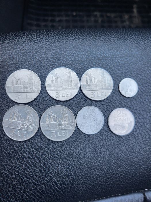 vand monede Eclipsa 1999 noi, 3 lei 1966, 25 bani 1982, 5 bani 1966
