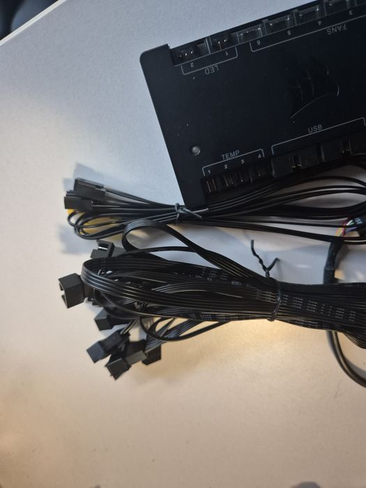 Corsair commander pro