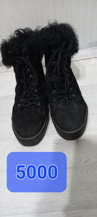 Продам зимнию обувь