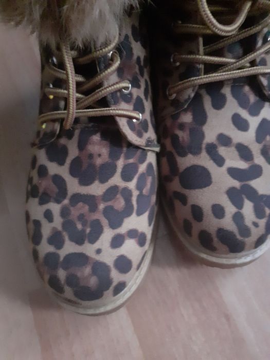 Ghete nr36 impecabile piele