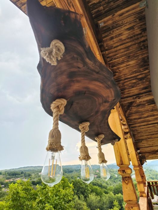 Candelabru rustic lemn nuc ,cires ,stejar