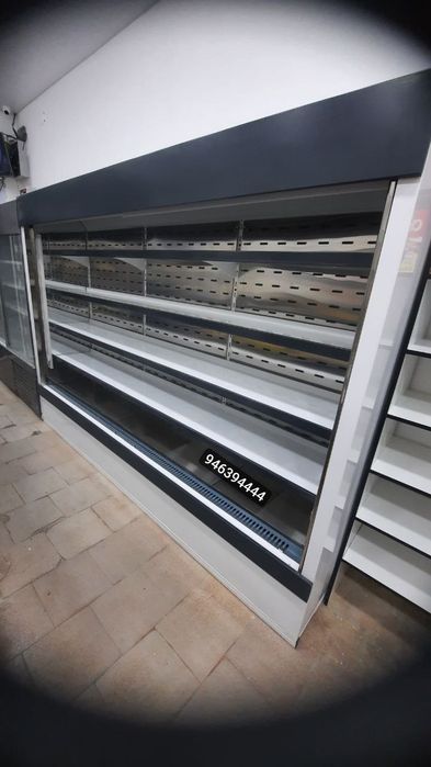 витрина холодильник
