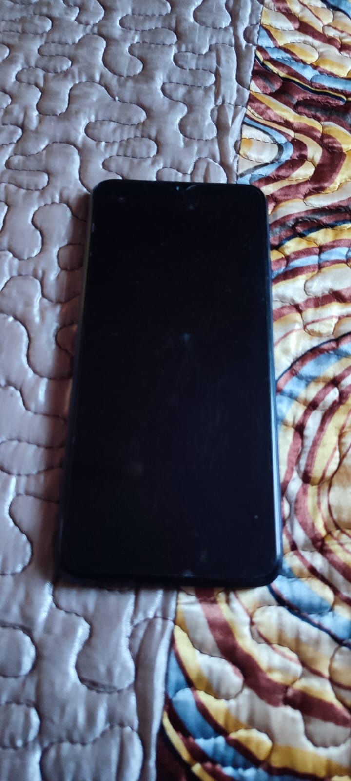Vand Oppo A17 in stare impecabila