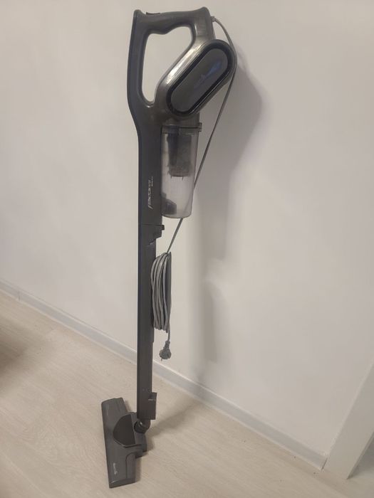 Пылесос ручной электрический