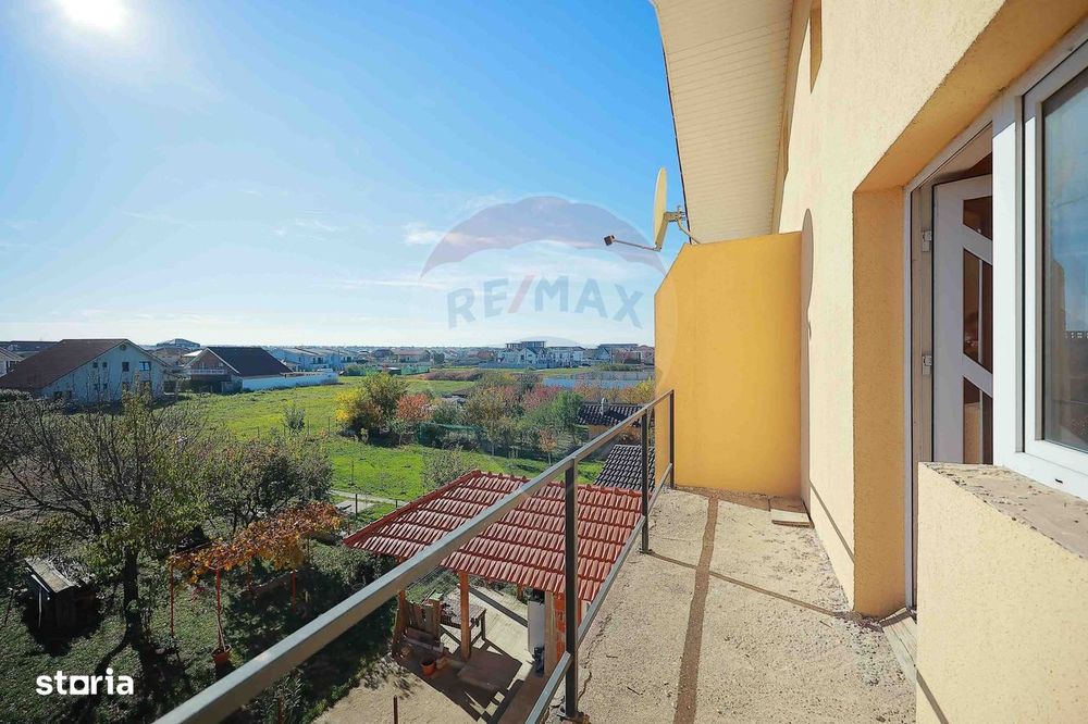 Duplex cu 5 camere și 506 mp teren de vânzare, str. Nufărului