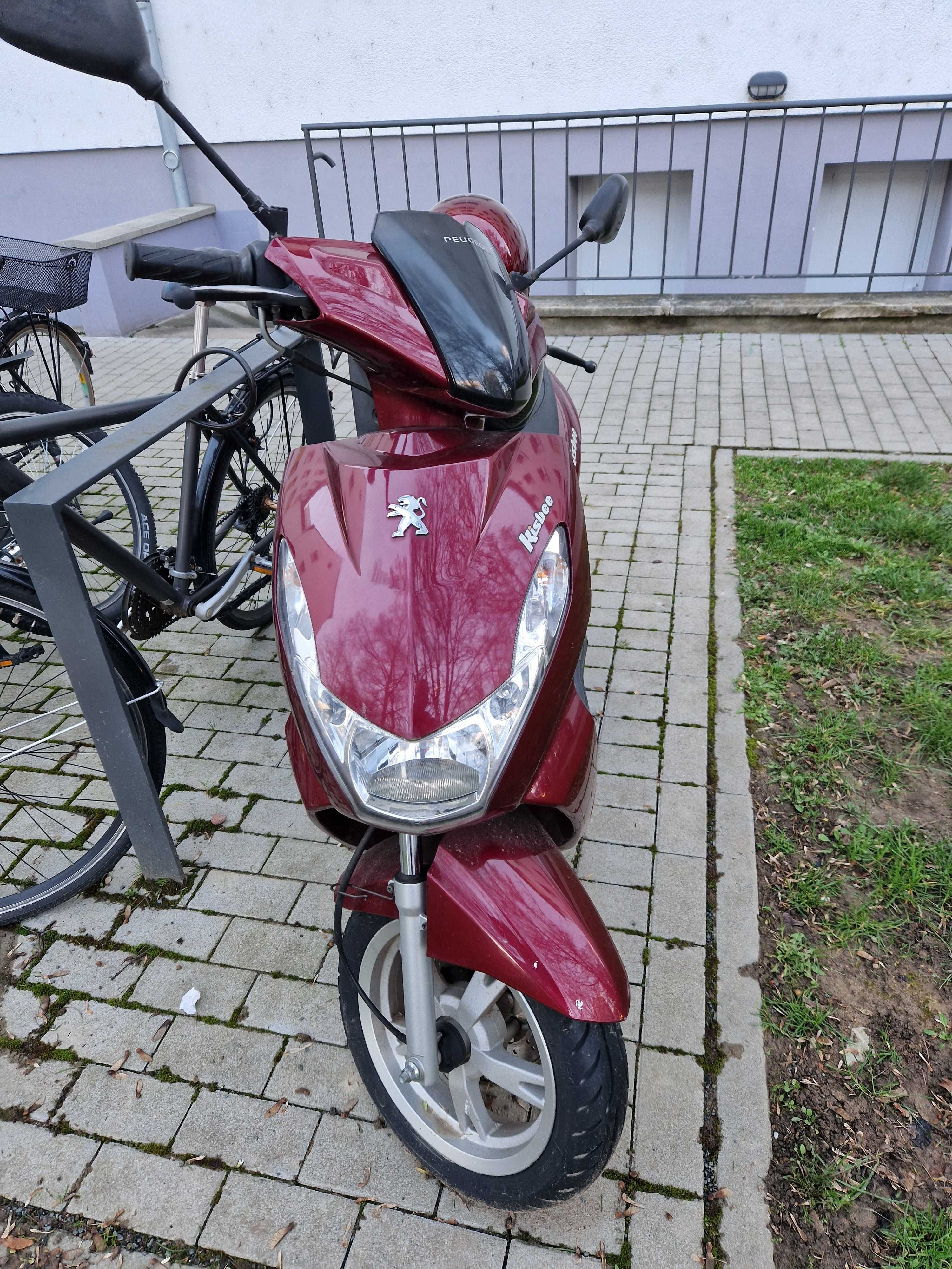 Peugeot Kisbee 50" !!!