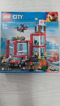 Lego City 60215 Statia de pompieri