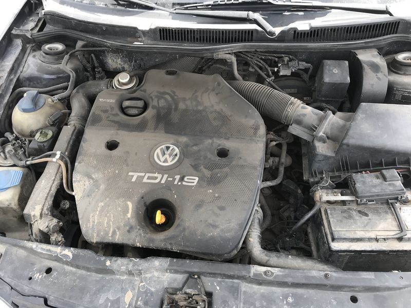 Volkswagen Golf 4 1.9TDI 90кс на части