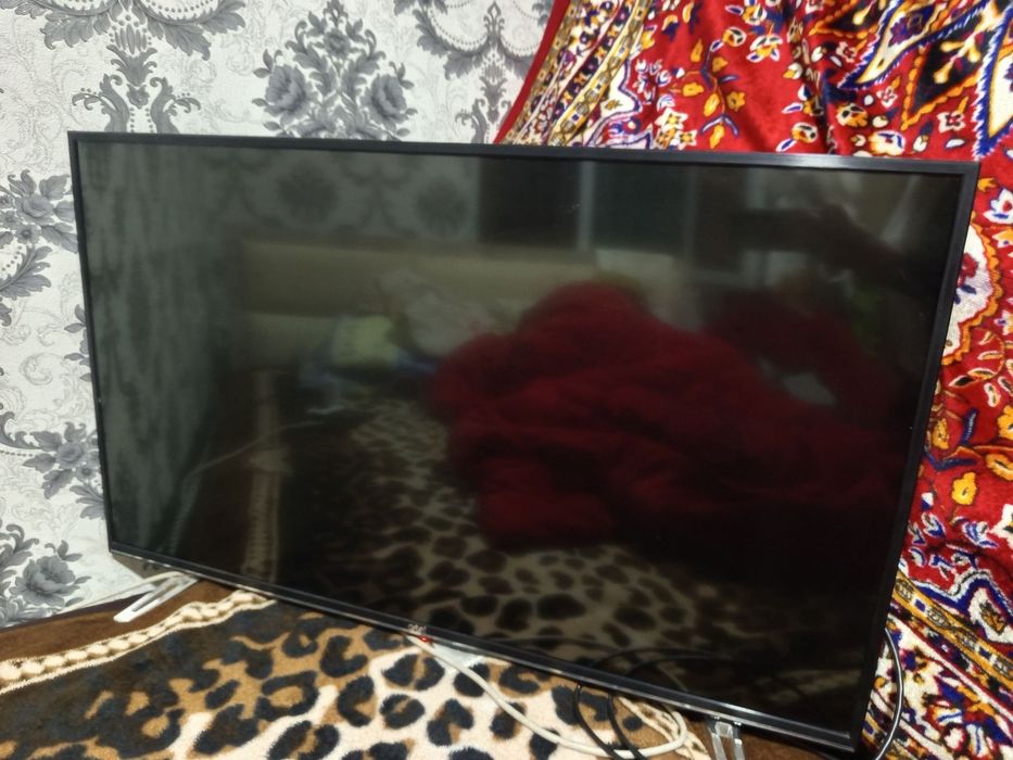 Televizor 43lik xolati ideal