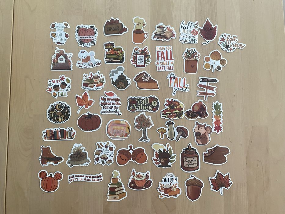 Есенни и книжни Стикери - cozy, fall, gilmore girls, kindle