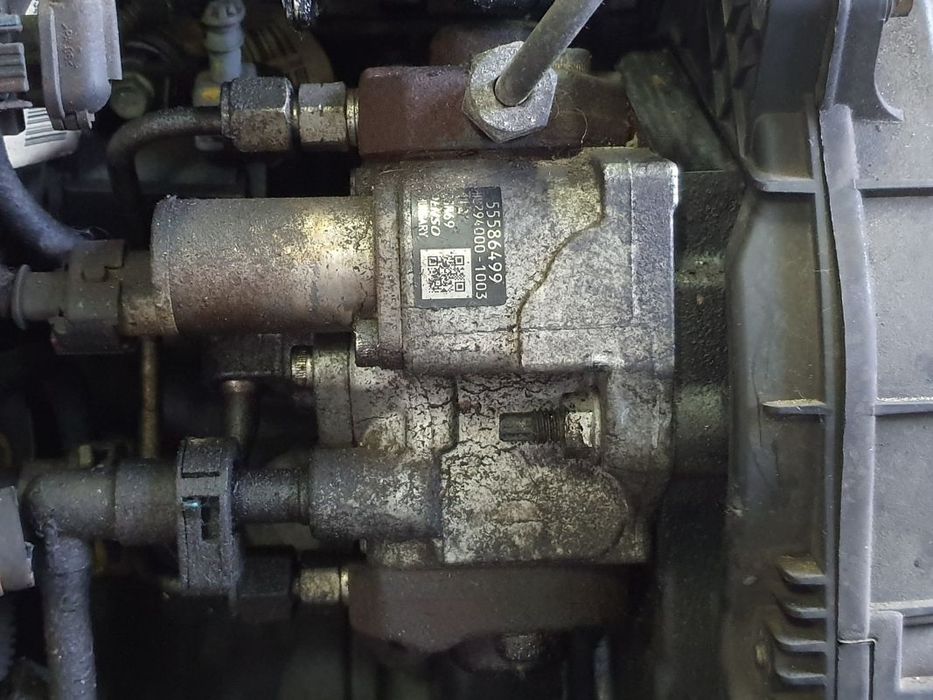 POMPA INJECTIE 1.7 D A17DTE OPEL ASTRA J 55586499