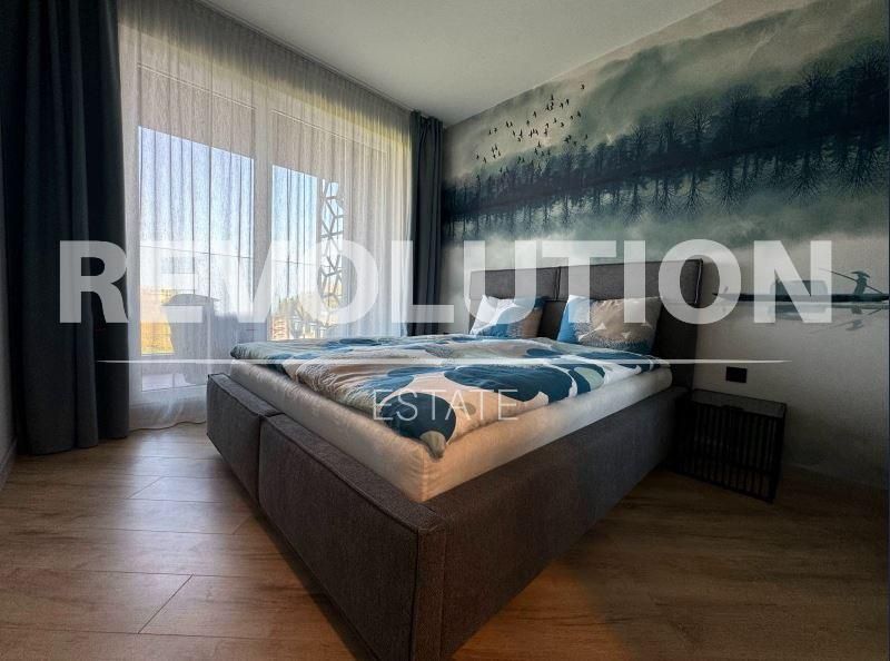 Дава се под наем Двустаен апартамент в Варна, Бриз - 74 кв.м за 1000 € - Снимка #5