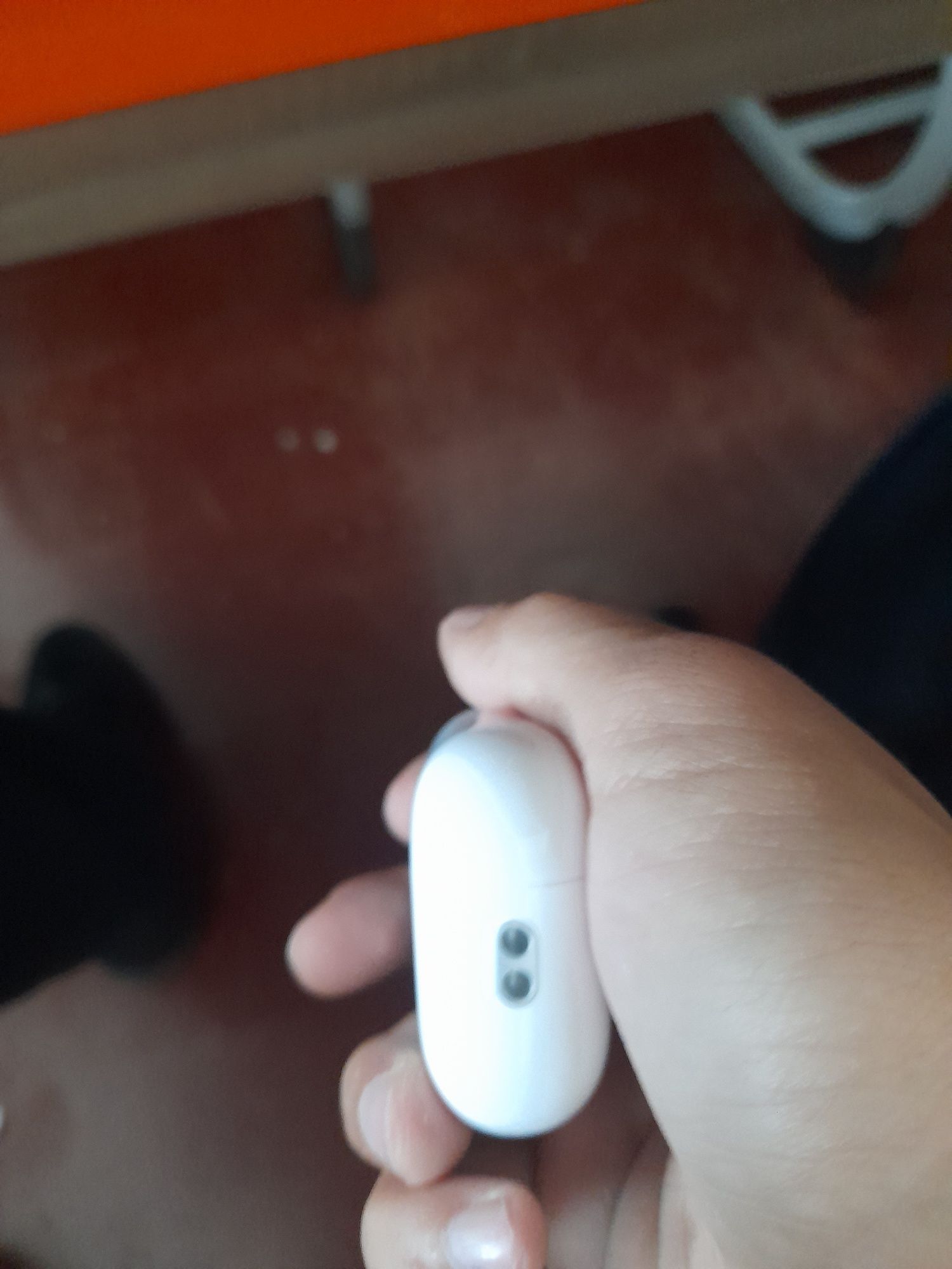 Airpods pro 4 хорошее состояние