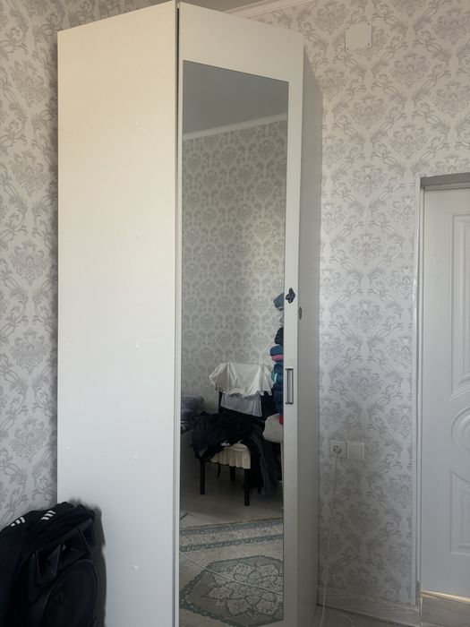 Продам угловой шкаф