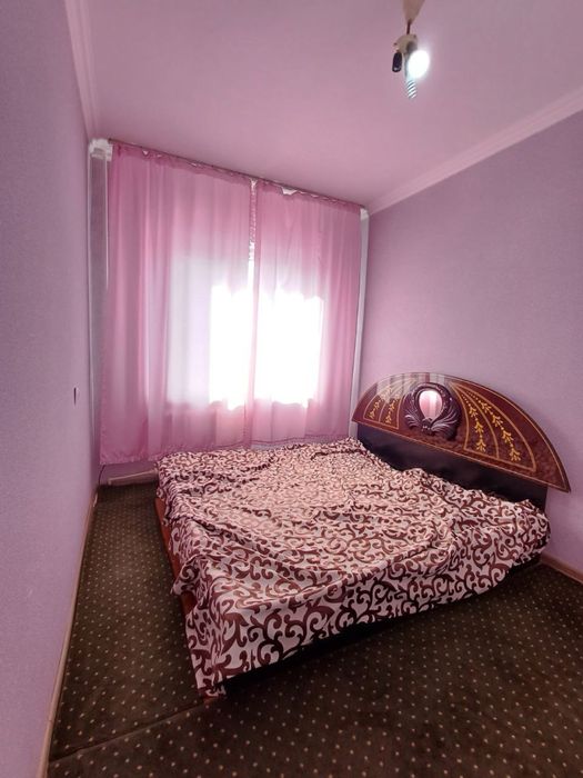 Toshkent shahar Olmazor tumani Tansiqboyevda 3 xonali 70 kv metr