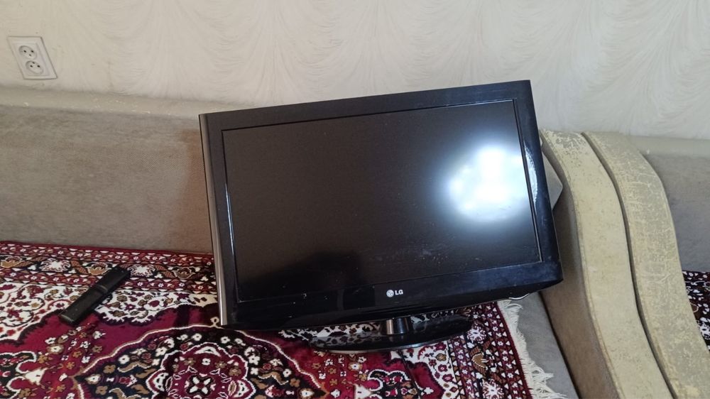 Продается Телевизор LG