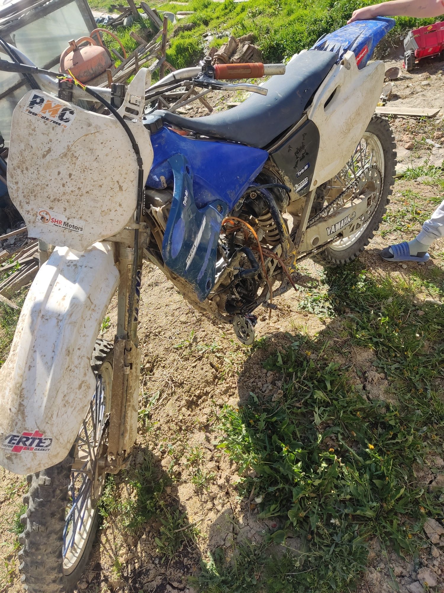 Vând Yamaha yzf 250