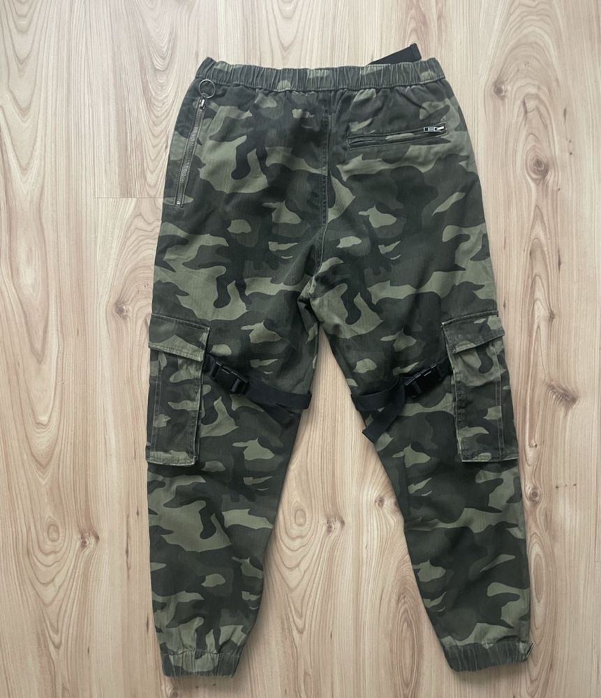 ZARA / мъжки  карго панталон M