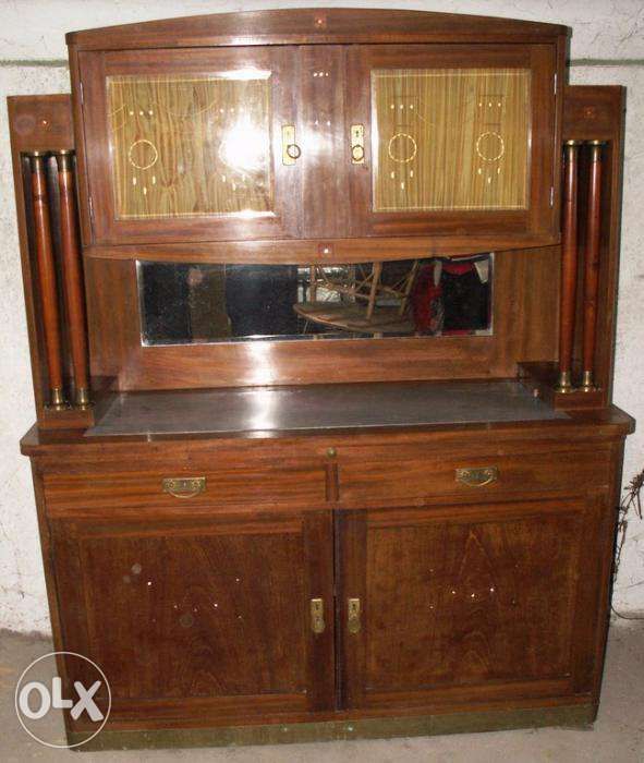 Vand Vitrina din lemn masiv cu blat de marmura