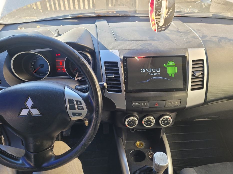 Ofertă !! Mitsubishi Outlander 2 bucăți