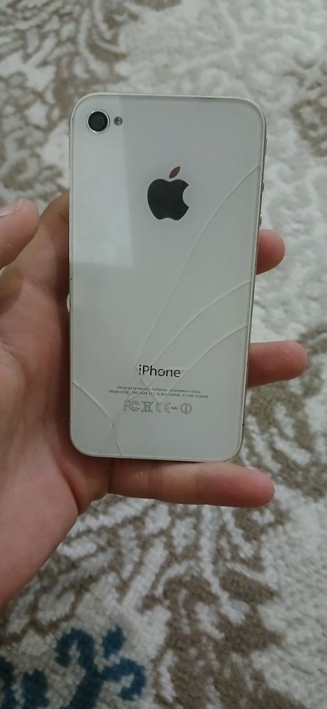 Iphone 4s   narxi 350.000