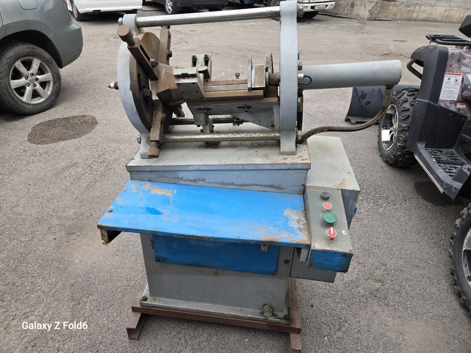 Высечка Busch для этикеток