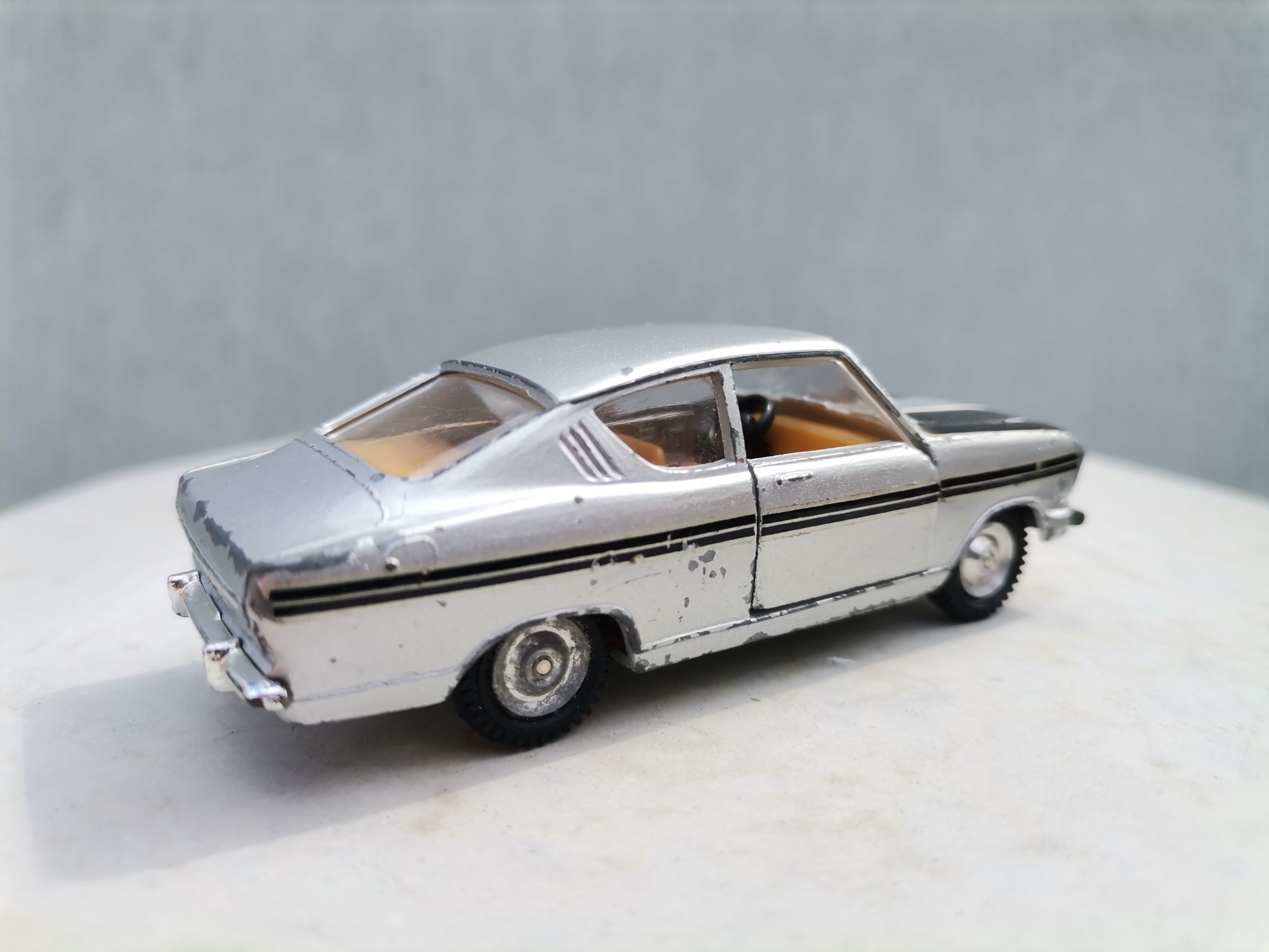 Opel Kadett Coupe Gama Mini-Mod