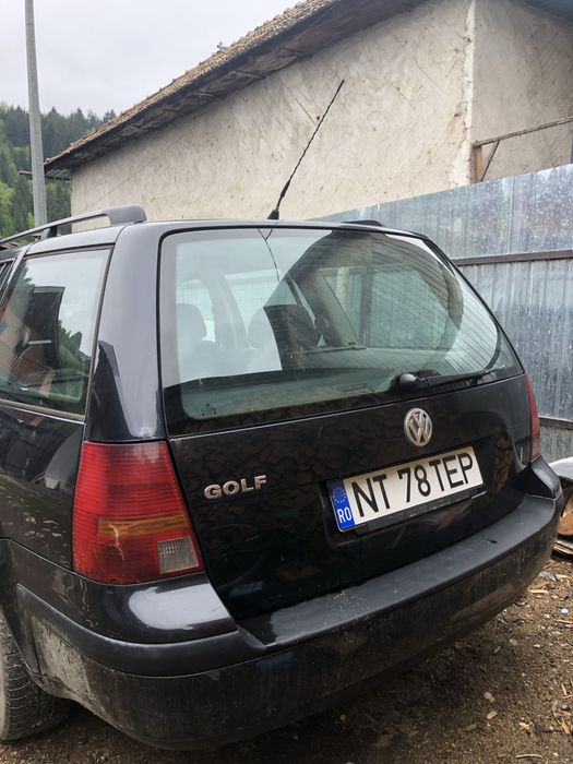 Vand golf 4 în stare functionare 1000€ neg