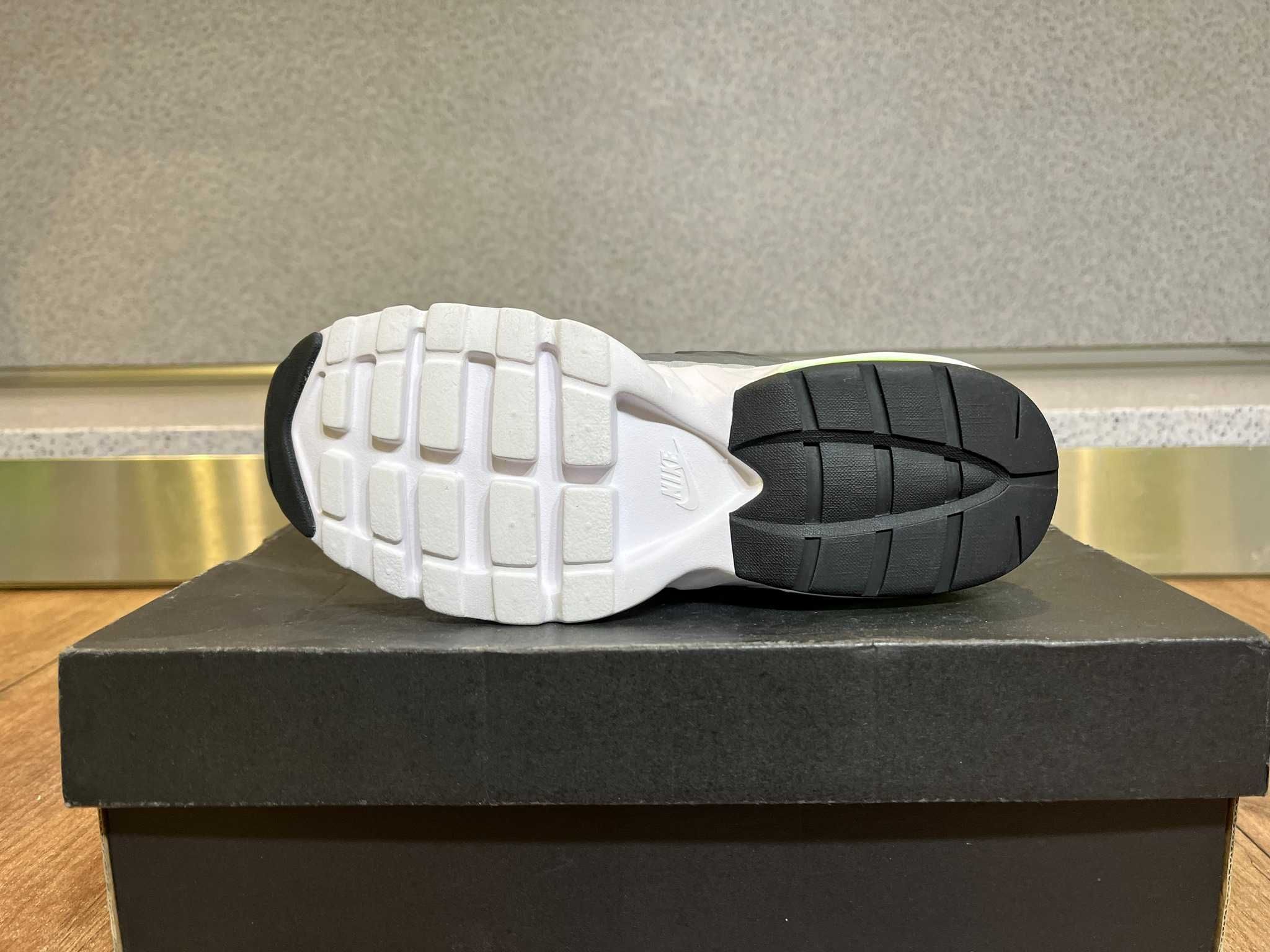 ОРИГИНАЛНИ *** Nike Air Max 95 Ultra 'Black Volt Anthracite'