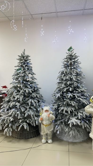 Елочка 180 см, пышная аккуратная елочка, шишки в подарок