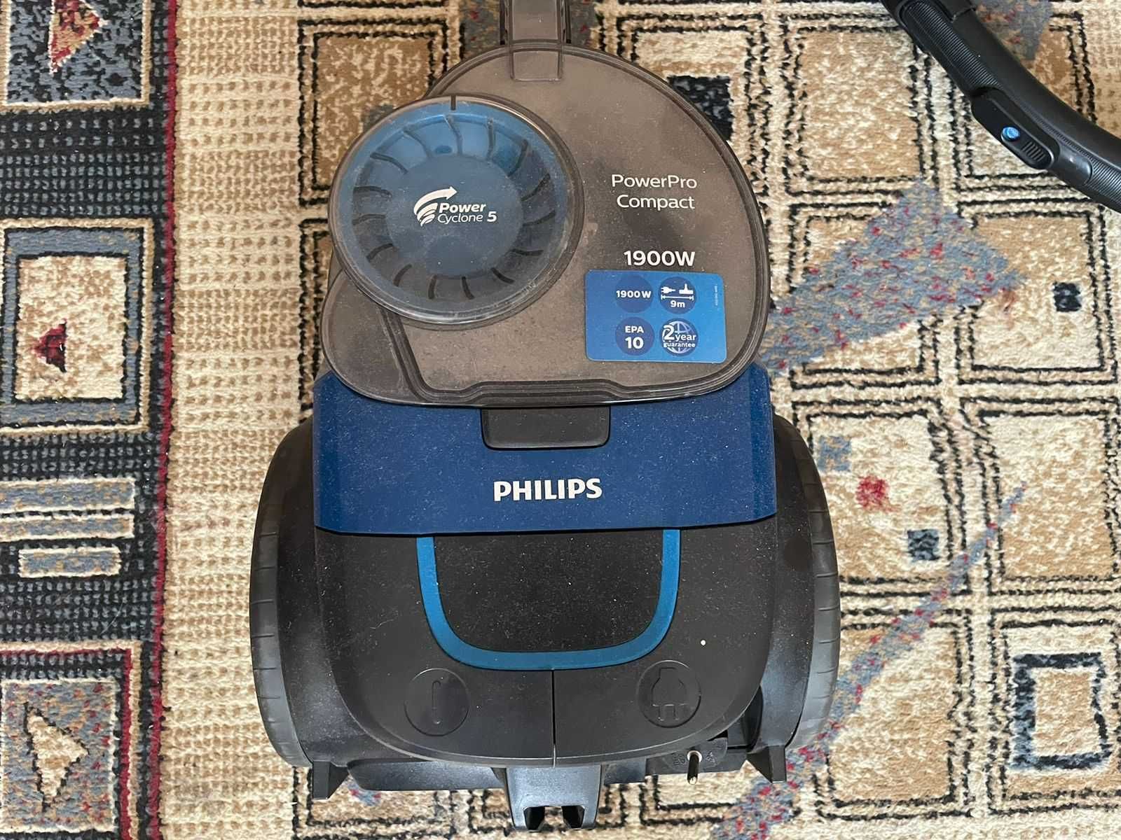 Пылесос Philips FC9352/01 синий