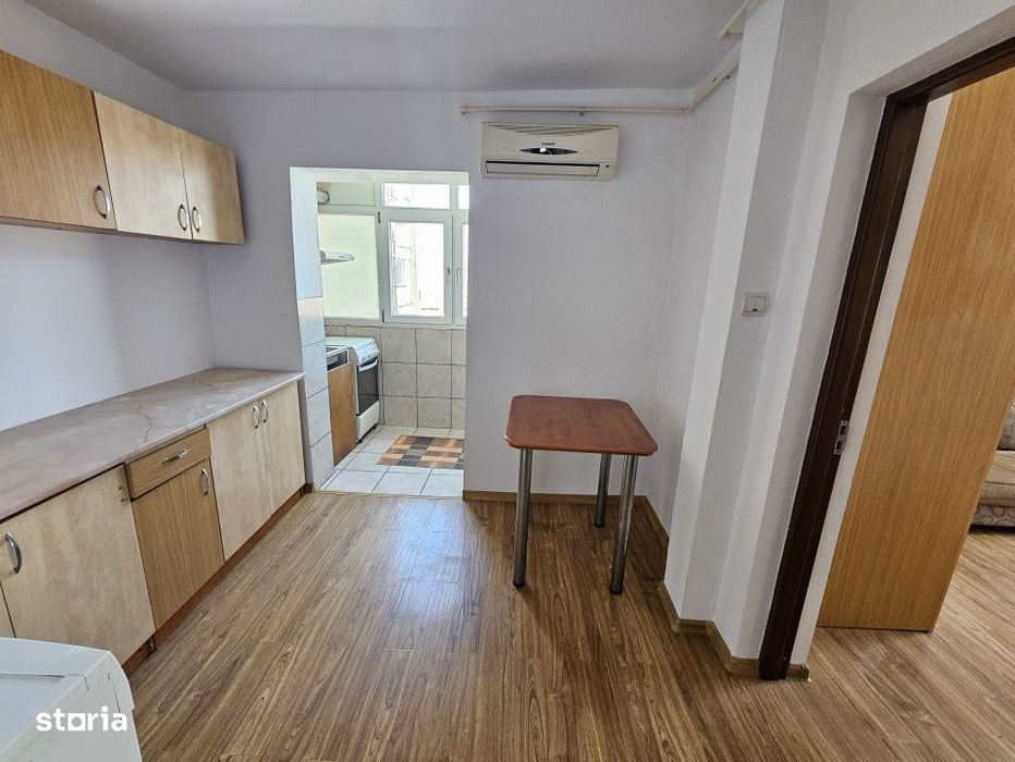 Vanzare apartament cu 2 camere in Tg. Jiu, Aleea Plopilor