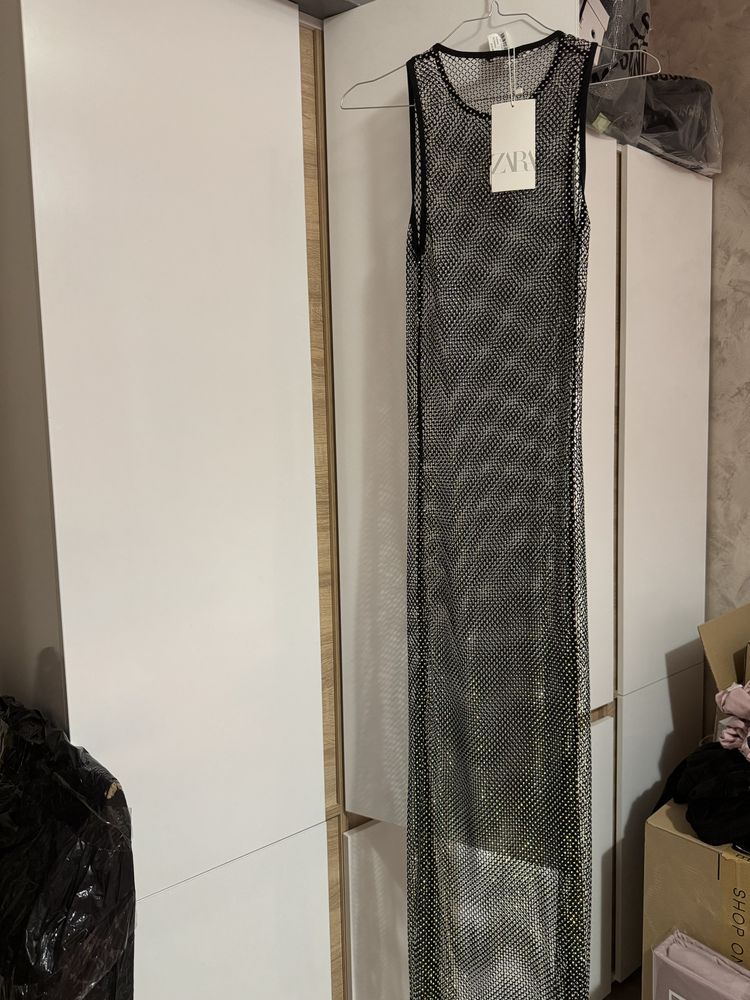 Макси рокля с камъни сваровски Zara